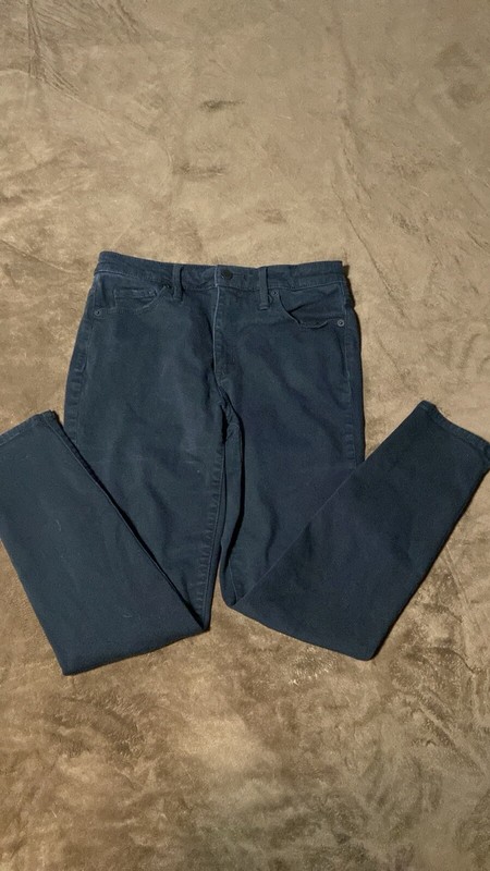 Universal Thread Womens Size 6 / 28 Short Low Rise Skinny  Black Jeans