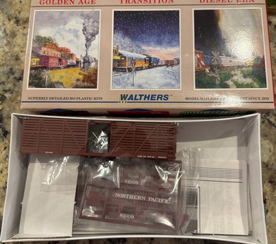 #ad #ad Walthers HO Scale Northern Pacific 40#x27; Stock Car #932 3412 $9.99