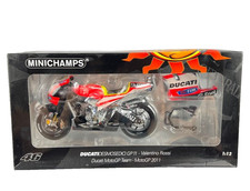 Minichamps 1/12 Ducati Desmosedici GP11.1 MotoGP No.46 Valentino Rossi 2011