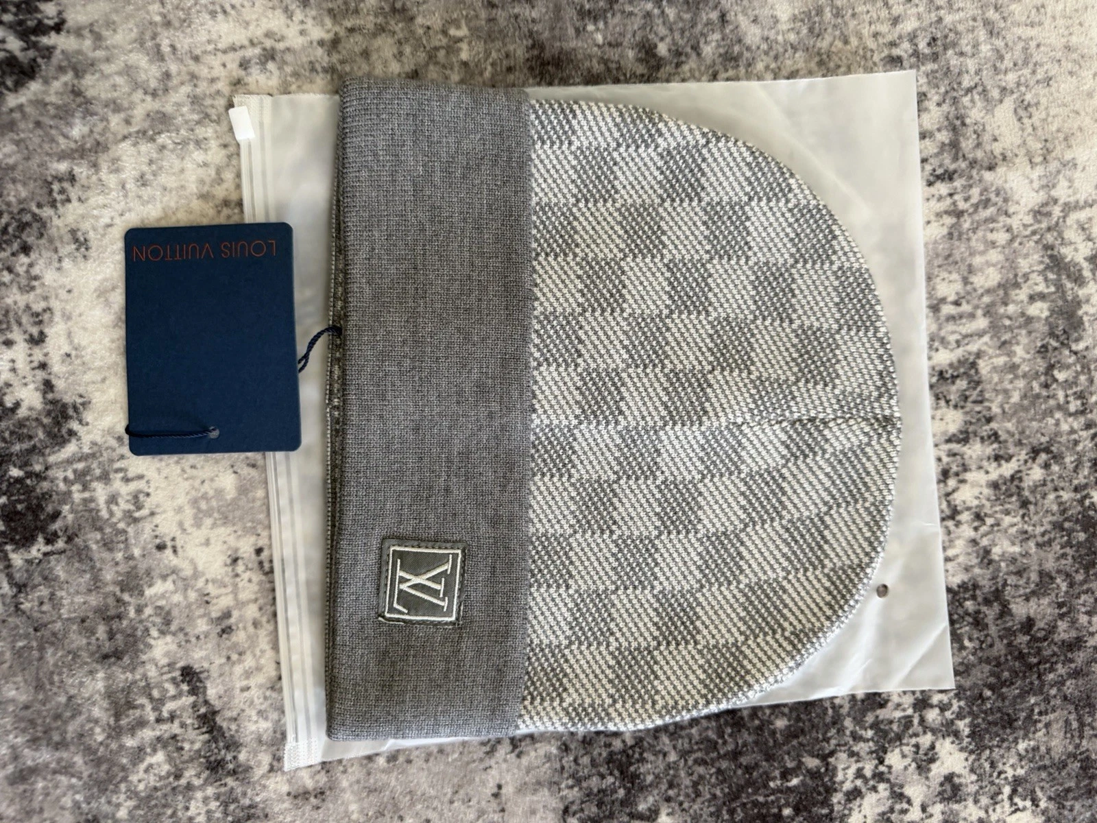 Louis Vuitton Paris Gray Check Knit Beanie Hat Men’s One Size
Opens in a new window or tab