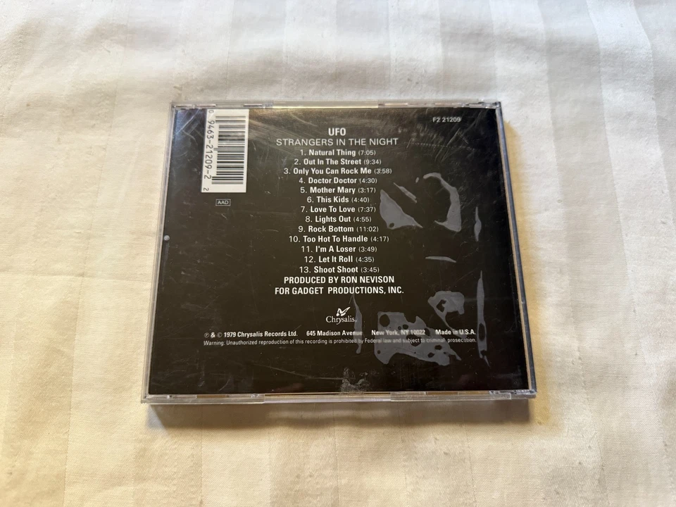 UFO - Strangers In The Night CD 1988 Chrysalis Original MSG Schenker OOP RARE Foto 2 de 3
