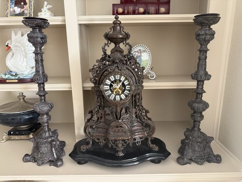 Candell Holders And Manual Clock. - Picture 11 of 11