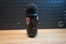 E Blue Yeti USB Microphone 888-000322 Black NO CORD