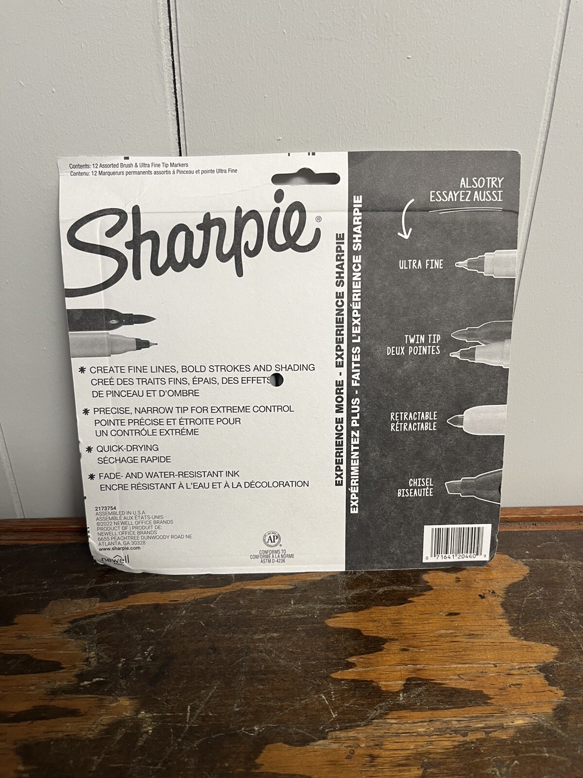 Sharpie Twin Permanent Markers, Brush Tip and Ultra Fine Tip, 12 Ct
