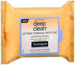 Neutrogena Deep Clean Oil Free Makeup Removing Wipes - 25/Pack, 6 Pack Lancome Renergie Multi-Lift Redefining Lifting Cream SPF15 (For All Skin Types)