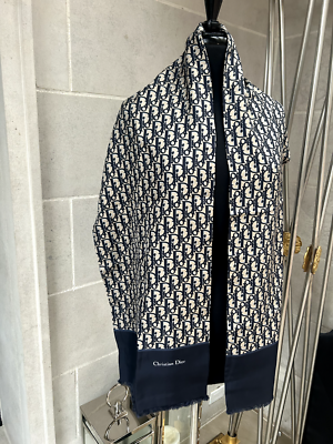 Christian Dior シルクバンダナ ネイビー/ベージュ Christian Dior シルクバンダナ ネイビー/ベージュ Christian