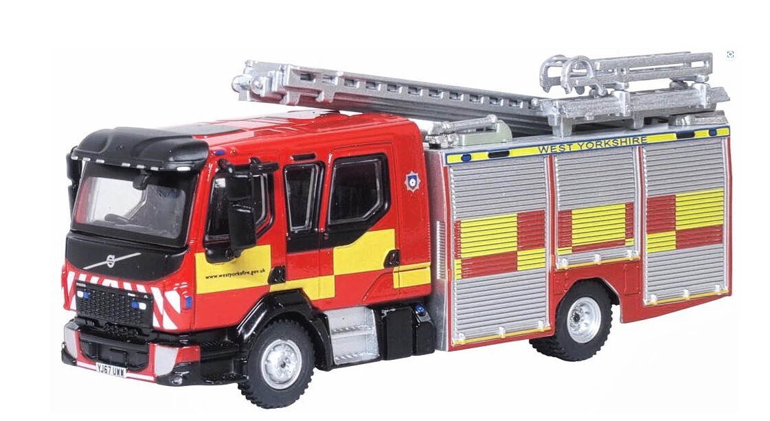 OXFORD FIRE VOLVO FL PUMP LADDER WEST YORKSHIRE FIRE & RESCUE 76VEO001