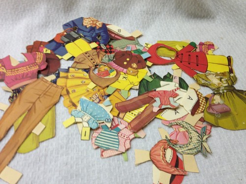 Vintage 1962 Mattel Traveling Barbie and Ken Dress up Paper Dolls + More - Picture 12 of 15