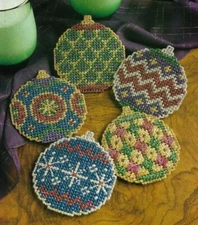 5 SPARKLING ORNAMENT COASTERS CHRISTMAS PLASTIC CANVAS PATTERN INSTRUCTIONS