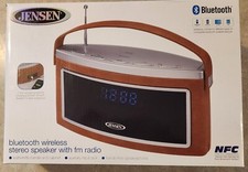 JENSEN SMPS-725 Bluetooth Wireless Stereo Speaker with FM Radio
