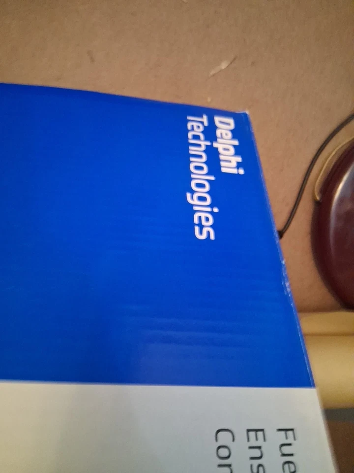 Módulo de bomba de combustible Delphi FG1305 para Chevrolet Pontiac Cobalt G5 2009-2010 Foto 3 de 3