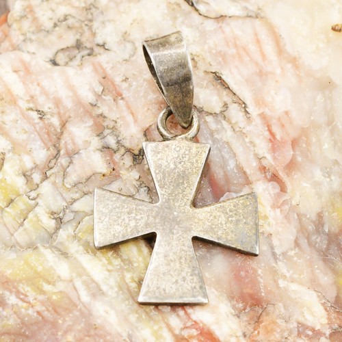 Sterling Silver 925 Maltese Cross Religious Pendant
