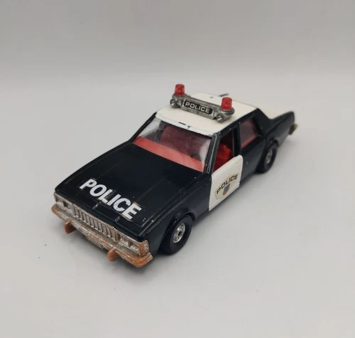 Corgi Toys #326 Chevrolet Caprice Classic Police Car Vintage die Cast Car  S7423