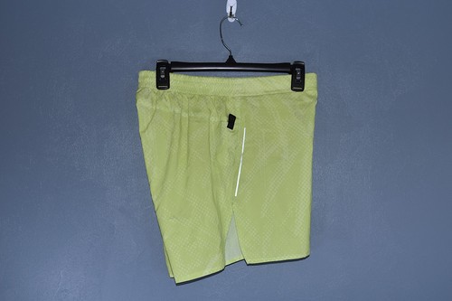 adidas Men's Palm Print Break The Norm Shorts Size Medium, 5" inseam - Picture 6 of 7