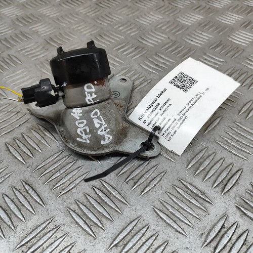 TOYOTA SUPRA A8 Gaspedalstopper 78119-24020 1993 28969298 - Picture 4 of 8