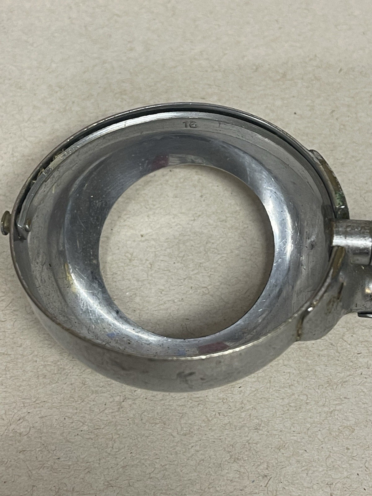 Hamilton Beach No.31 Disher Ice Cream Scoop Wood Handle Pat 1862527 NO PAK vtg