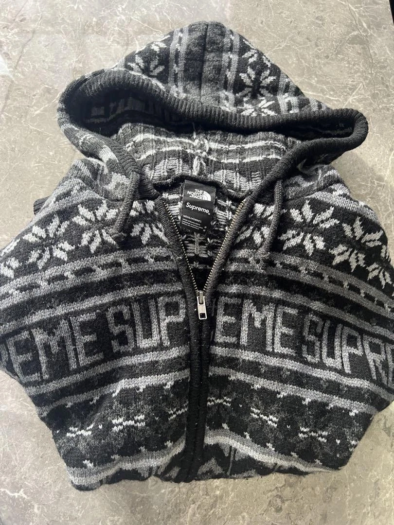 Sweat à capuche zippé intégral homme Supreme M The North Face emblématique streetwear rare occasion limitée