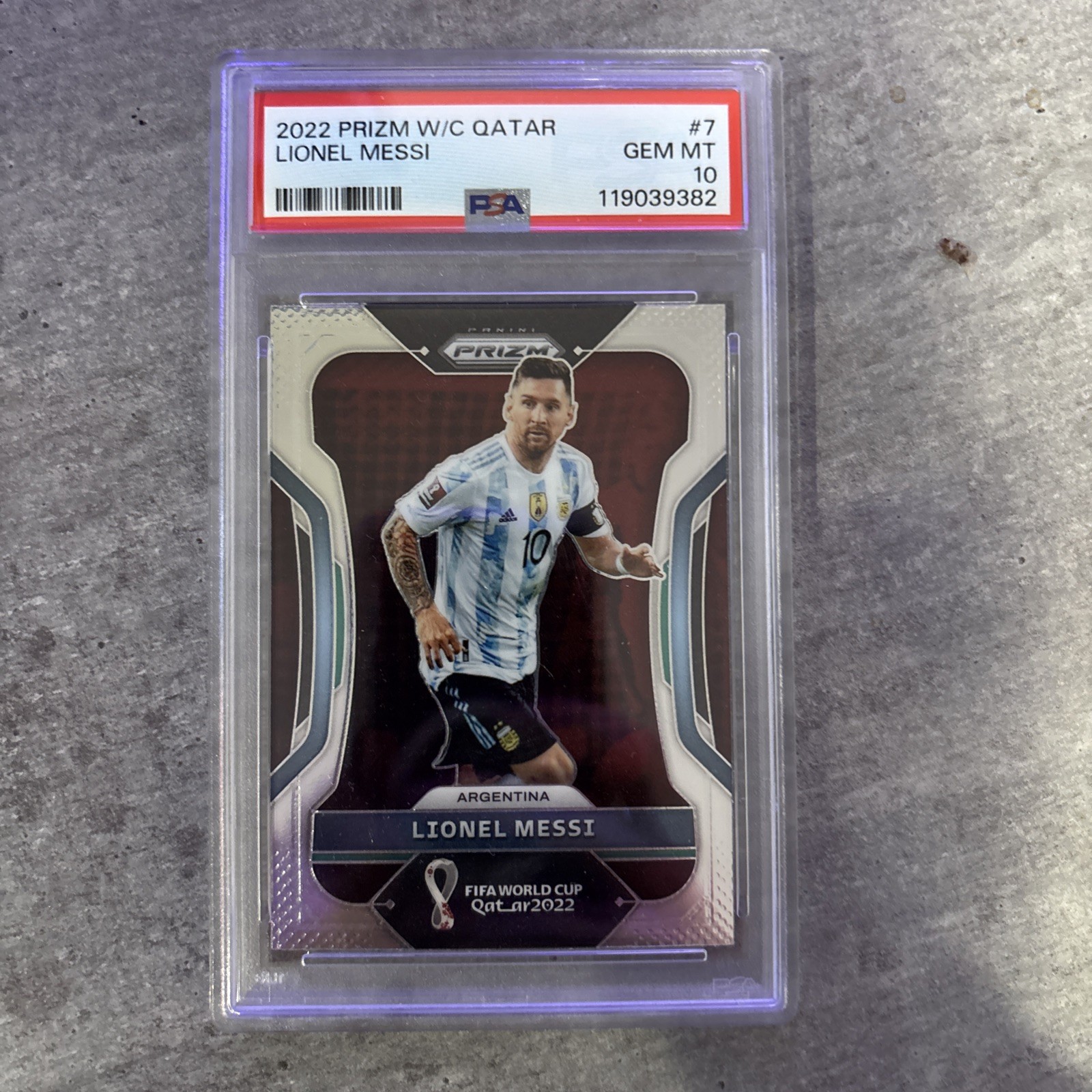 2022 Panini Prizm World Cup Qatar Lionel Messi Base #7 PSA 10