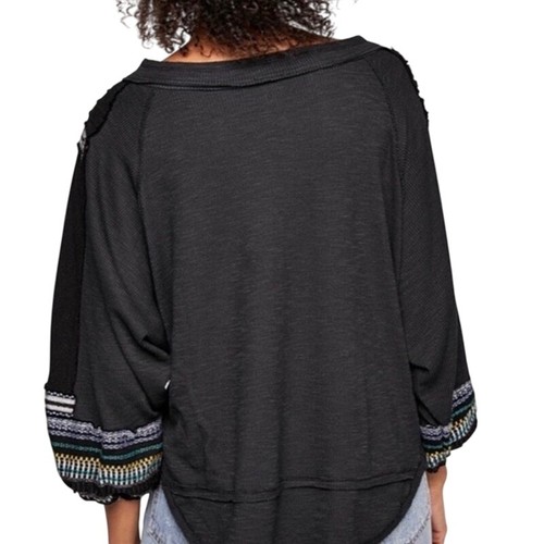 Top combinado negro manga burbuja térmica bordado Free People talla mediana - Imagen 8 de 13