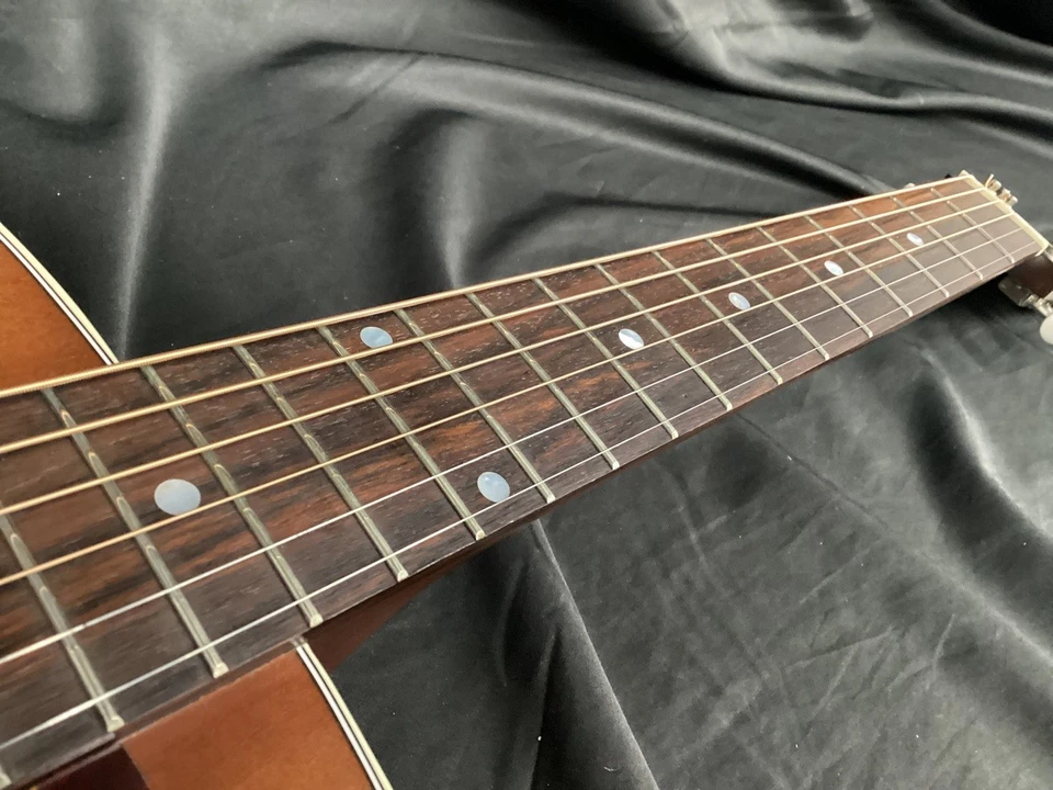 Gibson J-45 años 50 descolorida/desteñida Sunburst (no251012) Foto 3 de 4