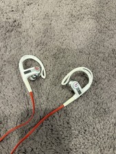 Beats by Dr. Dre Powerbeats Pro
