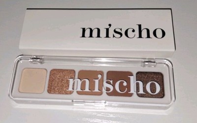 MISCHO Beauty Mini Eyeshadow Palette 02 NIB Neutral Nude Shimmer 4.5g