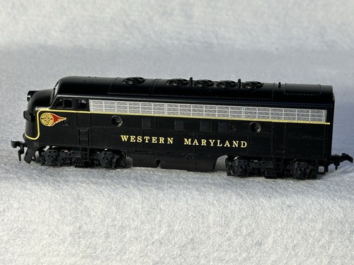 Handsome Stewart/Bev-Bel KATO Drive Western Maryland RR F-7 Engine HO