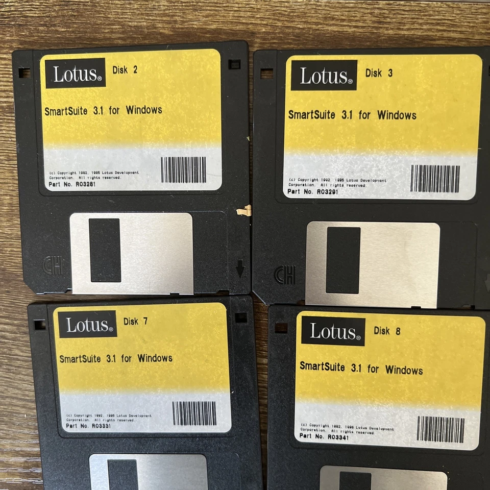 Juego de 24 discos Lotus SmartSuite Smart Suite 3.0 para Windows 1994 de colección sin probar Foto 2 de 4