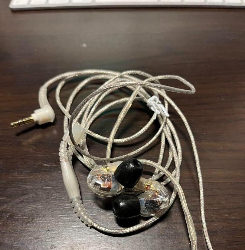 SHURE SE535-CL-A Sound Isolating In-Ear Headphones Clear SHURE SE535-CL-A Sound Isolating In-Ear Headphones Clear
