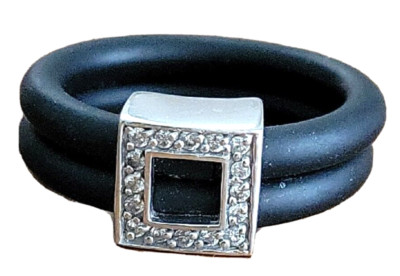 Effy Bita Square 14kt white gold diamonds Charm Black double Rubber cord ring 6