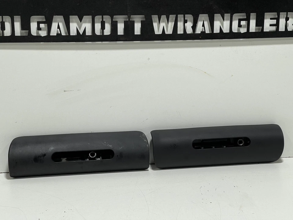 Ajustadores de altura del cinturón de seguridad delantero OEM CC 4GG Jeep TJ Wrangler 2003 2004 2005 2006 Foto 2 de 4