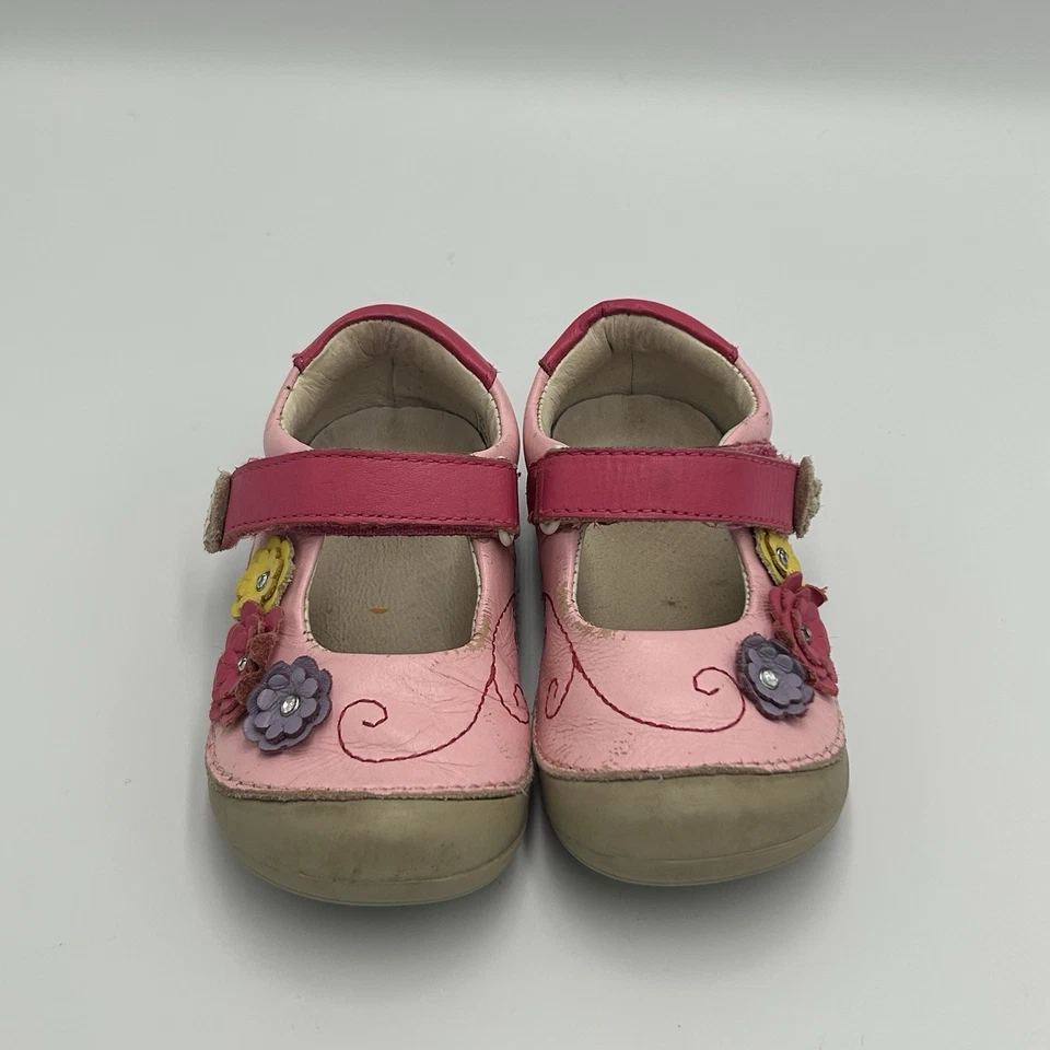 Momo Bebé Niña Primer Caminante Niño Mary Jane Cuero Flores Talla 6.5 Foto 2 de 4