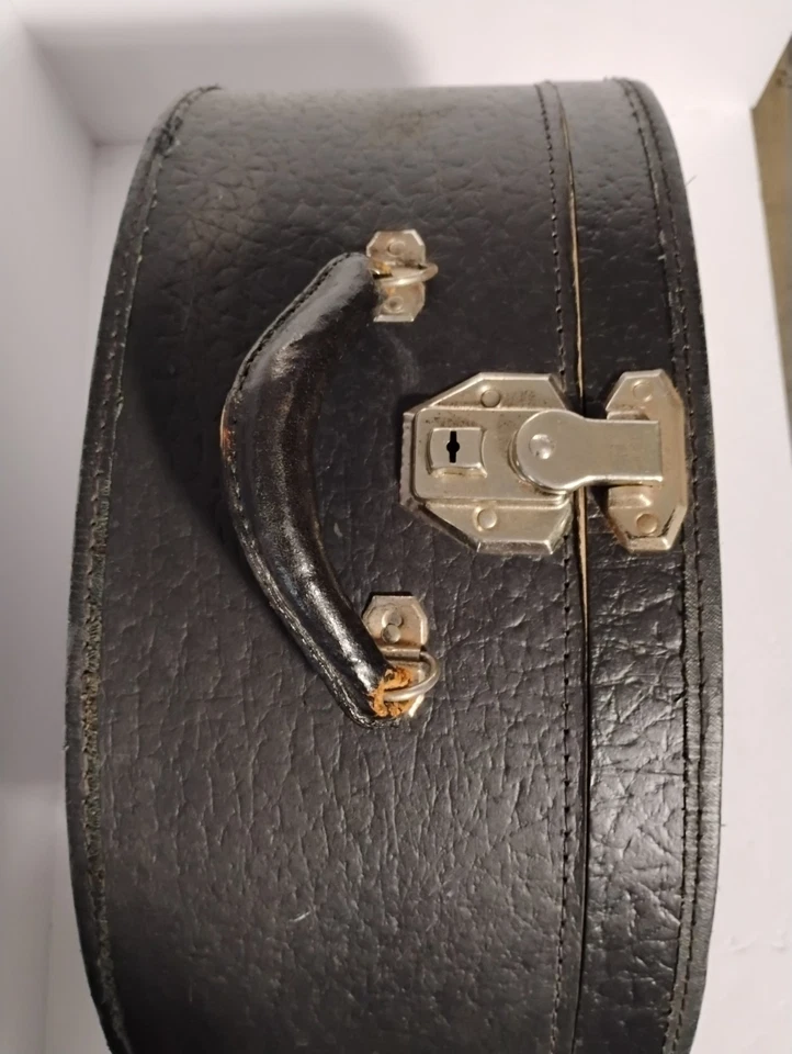 Antigua Maleta Vintage Sombrero Redondo Caja Tren Estuche Rígido 18" Foto 3 de 4