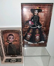 BARBIE DIA DE MUERTOS CALAVERA CATRINA DESIGNER DOLL IN HAND SOLD OUT