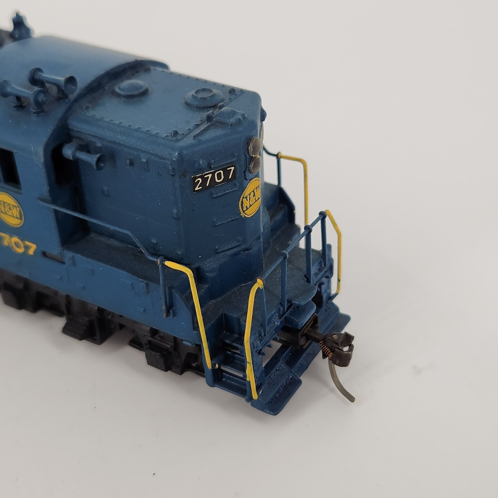 Picture 13 of 24