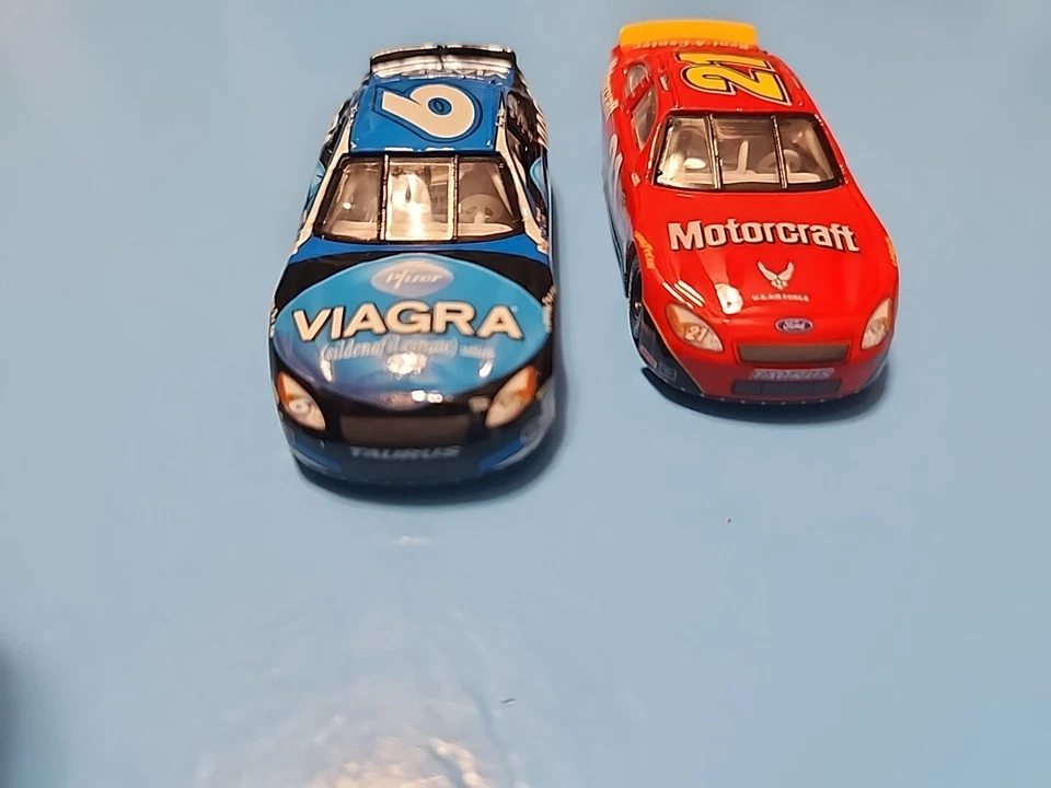 Coche de carreras Hot Wheels Racing Nascar #21 Ricky Rudd Mark Martin #6 temporada inaugural Foto 3 de 4