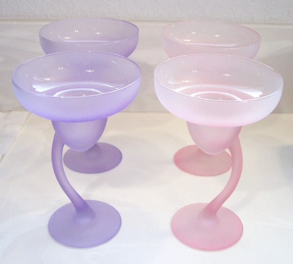 Juego de 4 vasos Libbey Watusi Swerve Margarita 13 OZ púrpura y rosa Foto 3 de 4