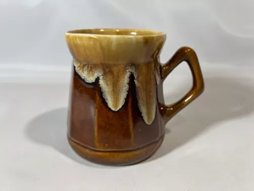 Vtg Stoneware Mug Brown Drip Glaze Curvy Coffee Mugs Ridged Surface No Crack