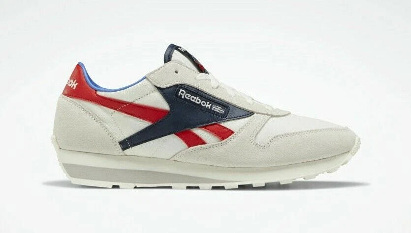 Reebok classic leather collegiate navy hotsell