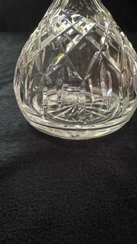 WATERFORD Lismore Crystal Classic Decanter~ 8.75 inches tall. - Picture 3 of 14