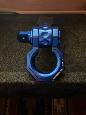 razer auto shackle and hitch