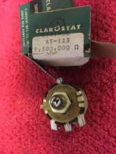 AT-125 PICK A SHAFT 1,500,000 OHM    CLAROSTAT   NOS