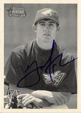 Jeff Mathis autographed baseball card 2001 Topps Bowman Heritage #330 Rookie