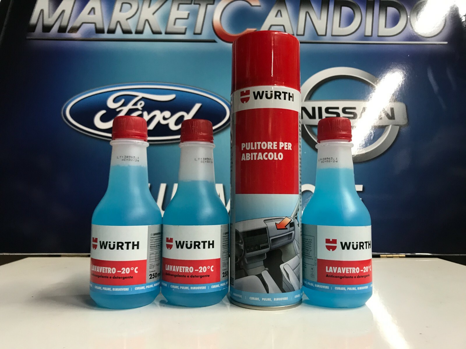 1+3 PULITORE ABITACOLO WURTH 08930333150 + LAVAVETRI WURTH SPECIAL PROMO  W892
