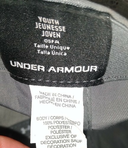 YOUTH UNDER ARMOUR FLEX FIT HAT GRAY W/ GREAT BLACK LEATHER LOOK LOGO * - Picture 5 of 5