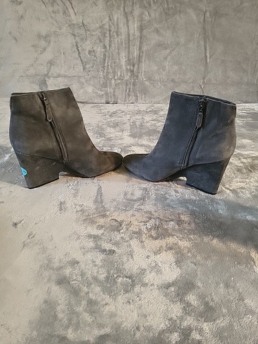 Botines cuñas Sam Edelman para mujer talla 7,5 gris gamuza Wilson tobillo alto - Imagen 6 de 8