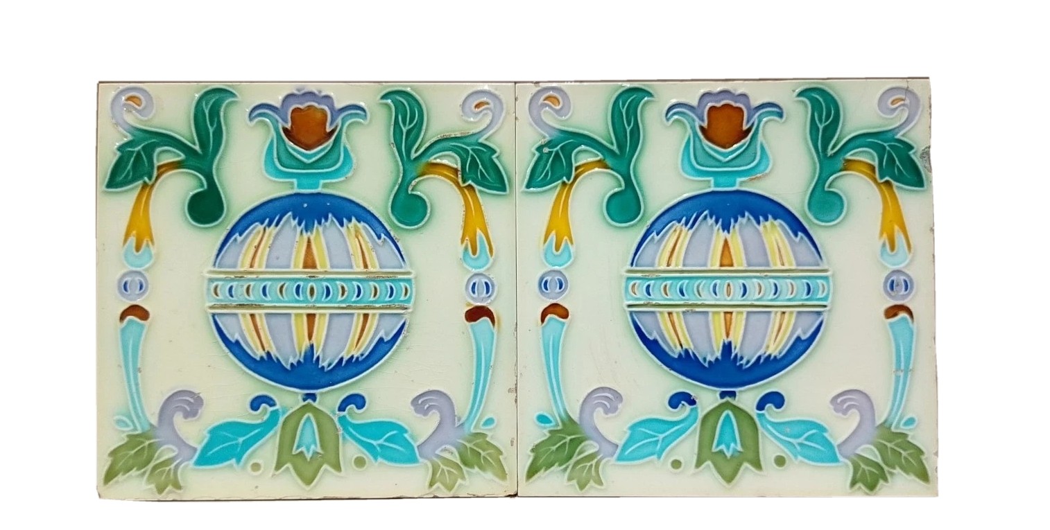 RARE VINTAGE 2 PCS BEAUTIFUL UNIQUE DESIGN DK TILES MADE IN JAPAN TILES.