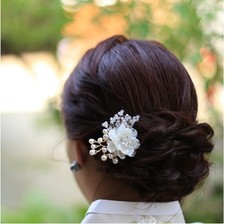 Traditional Korean hanbok hair accessories white