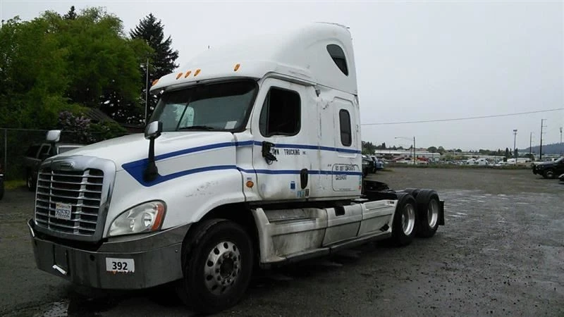 Buje trasero Freightliner Cascadia (9118311 Foto 2 de 4