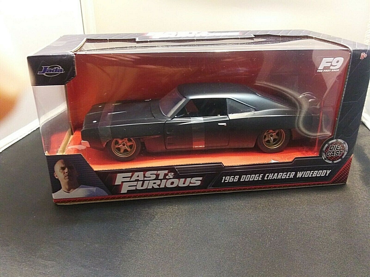 ミニカー Fast & Furious 1968Dodge ChargerWidebody Free Shipping! Fast & Furious 1:16 Dom's 1968 Dodge Charger